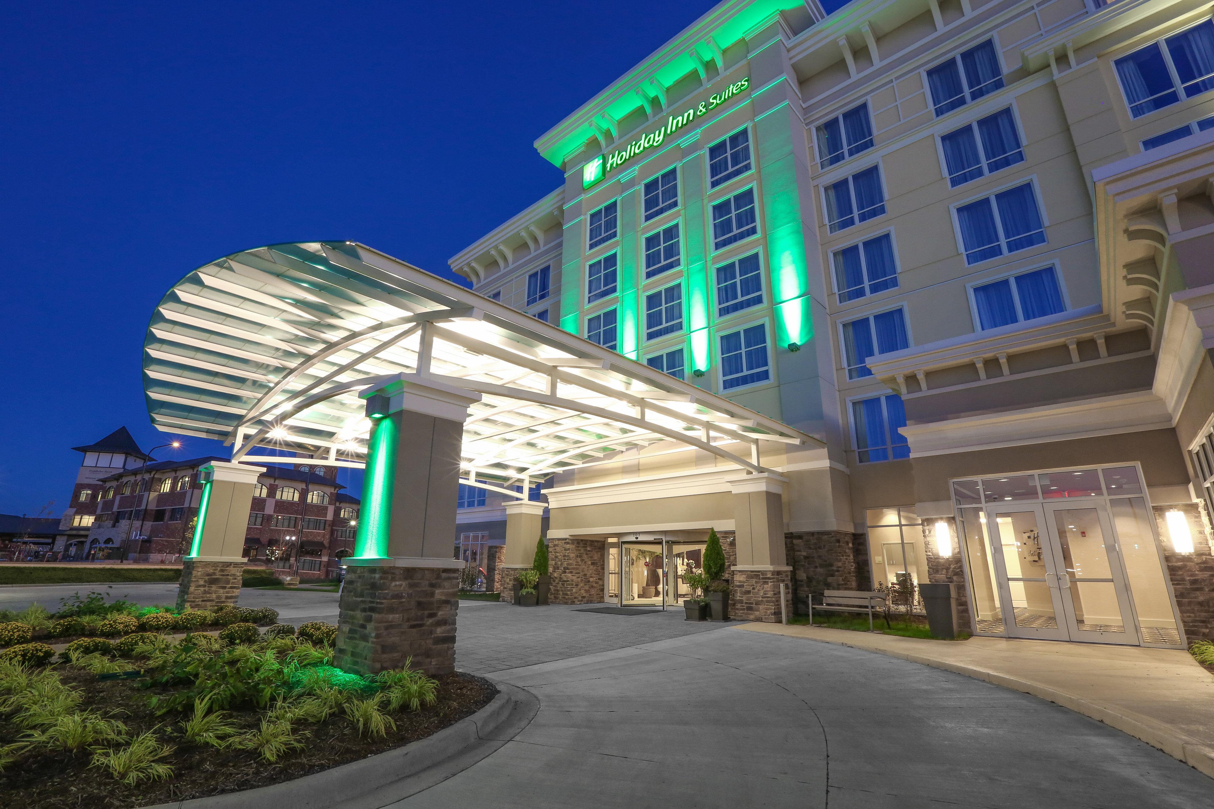 Holiday Inn And Suites East Peoria, An Ihg Hotel Exterior photo